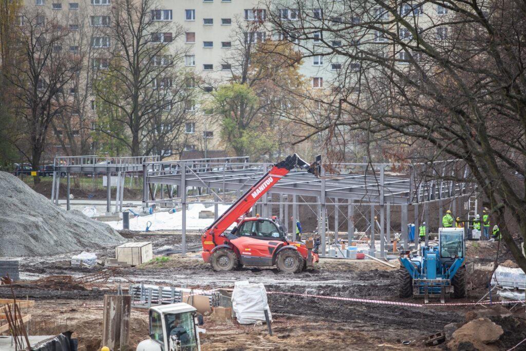 intensywne prace na budowie Fabryki Wody w Szczecinie grudzień 2020