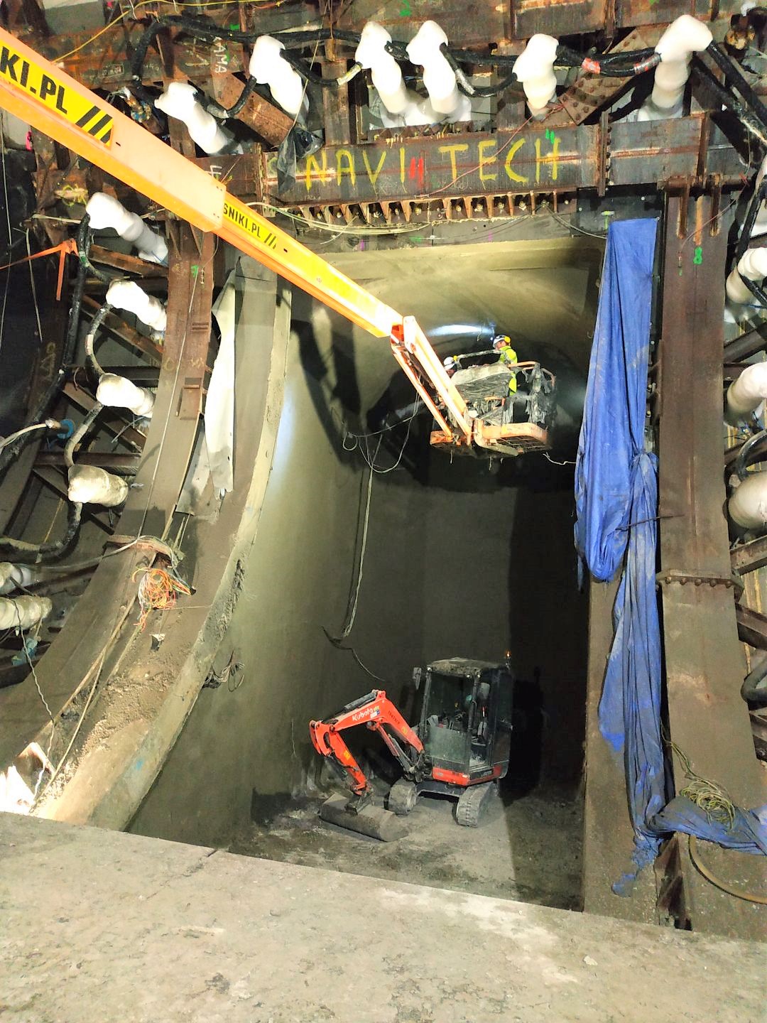 budowa wyjść ewakuacyjnych w tunelu pod Świną