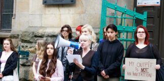 Szczecińska aktywistka domaga się zmiany statutów w polskich szkołach