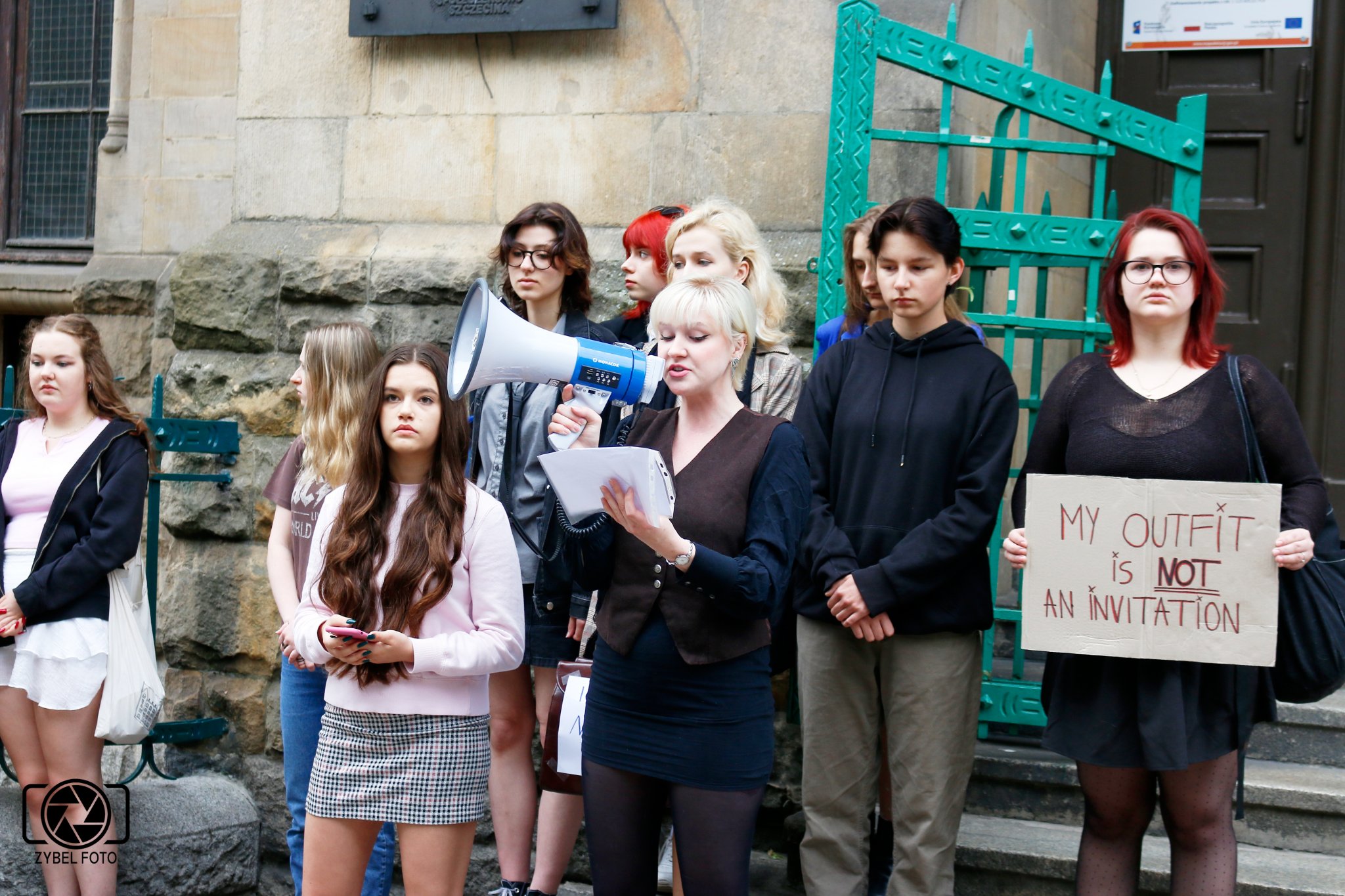Szczecińska aktywistka domaga się zmiany statutów w polskich szkołach