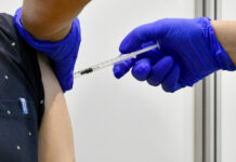 kar dla rodziców za brak szczepień
